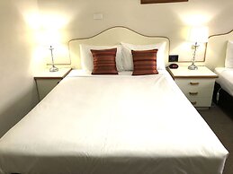 Golfview Motor Inn