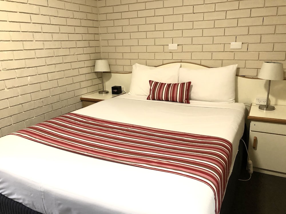 Golfview Motor Inn