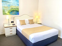 Golfview Motor Inn