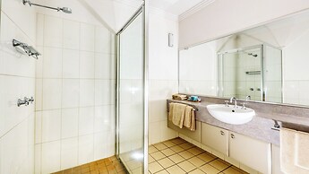 Saltbush Motor Inn