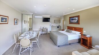 Saltbush Motor Inn