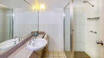 Saltbush Motor Inn
