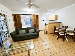 Royal Palm Villas Cairns