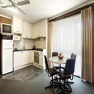 Paradise Holiday Apartments