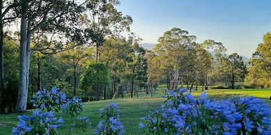Elfin Hill Country Accommodation