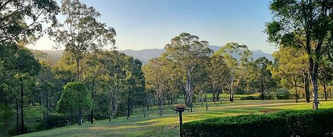 Elfin Hill Country Accommodation