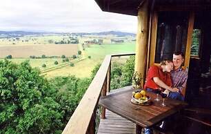 Mt Quincan Crater Retreat
