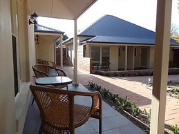 Hahndorf Oak Tree Cottages