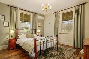 Crabtree House