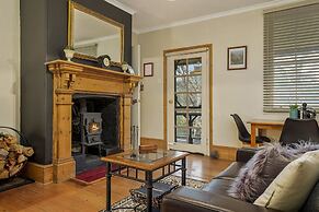 Crabtree House