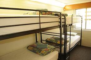 Kangaroo Inn - Hostel