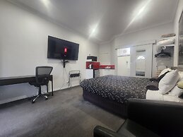 Motel24seven