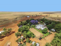 Corynnia Station