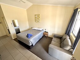 Moura Motel
