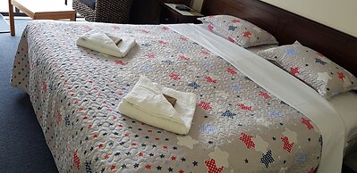 Waiuku Lodge Motel