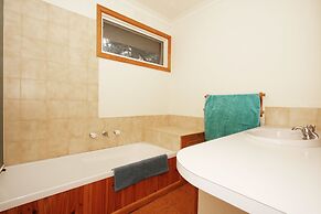 3 43 Thames Holiday Unit