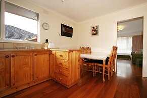 3 43 Thames Holiday Unit