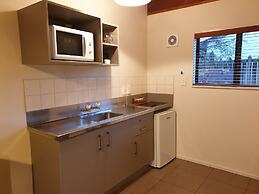 The Hobbit Motorlodge
