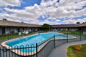 Townhouse Motel