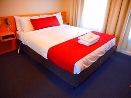 Townhouse Motel