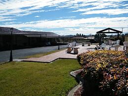 The Clansman Motel