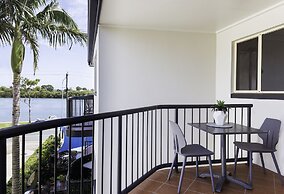 River Sands Apartments