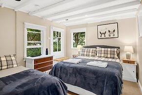 The Bundanoon Guest House