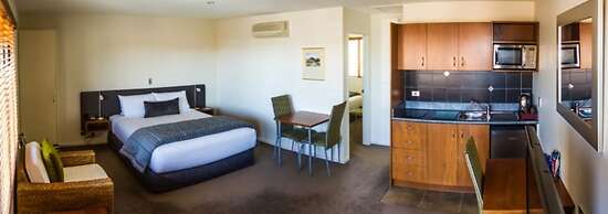 Harvest Lodge