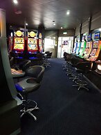Oonoonba Hotel Motel