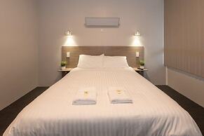 The Elimatta Hotel