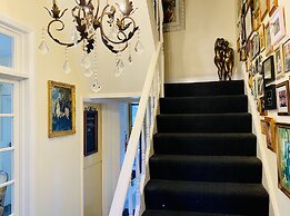 The Mews Motel