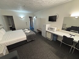 Shakespeare Motel