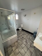 Shakespeare Motel