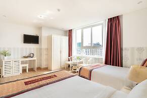 Jay Grand Hotel