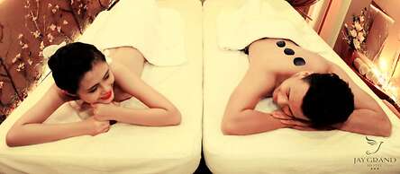 Jay Grand Hotel