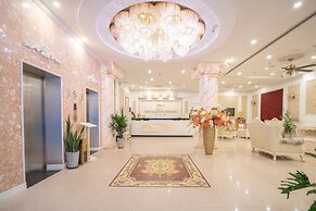 Jay Grand Hotel