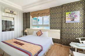 Jay Grand Hotel