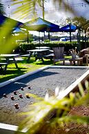 Tea Gardens Hotel