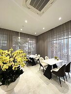 Mango Hotel Hanoi