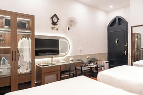 A25 Hotel - 12 Lien Tri