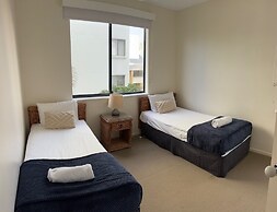 King's Row Holiday Apartments