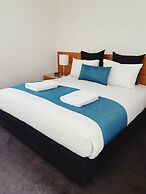 Red Earth Motel