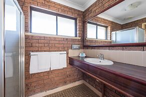 Bomaderry Motor Inn
