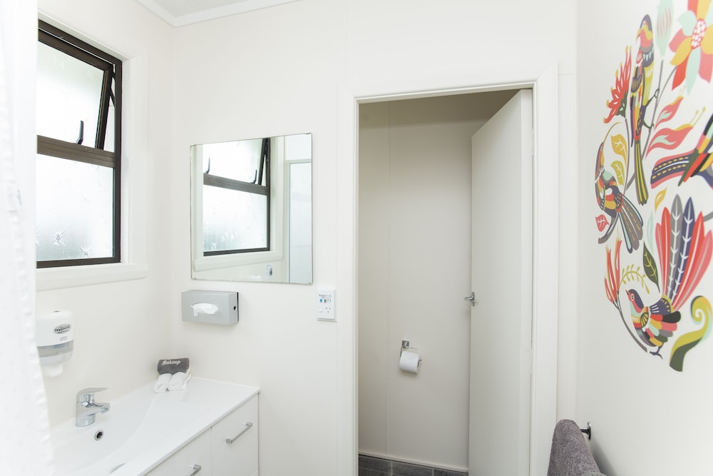 Waikanae Beach Motel