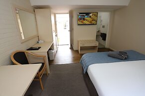 Sleepy Hill Motor Inn