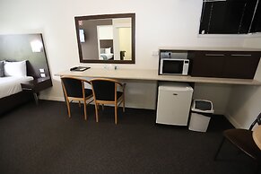 Sleepy Hill Motor Inn