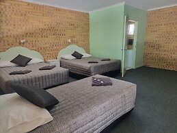 Tiaro Motor Inn