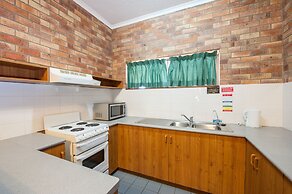 Allan Cunningham Motel