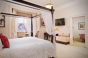 Kurrajong House Launceston