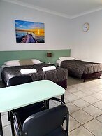 Sunseeker Motel